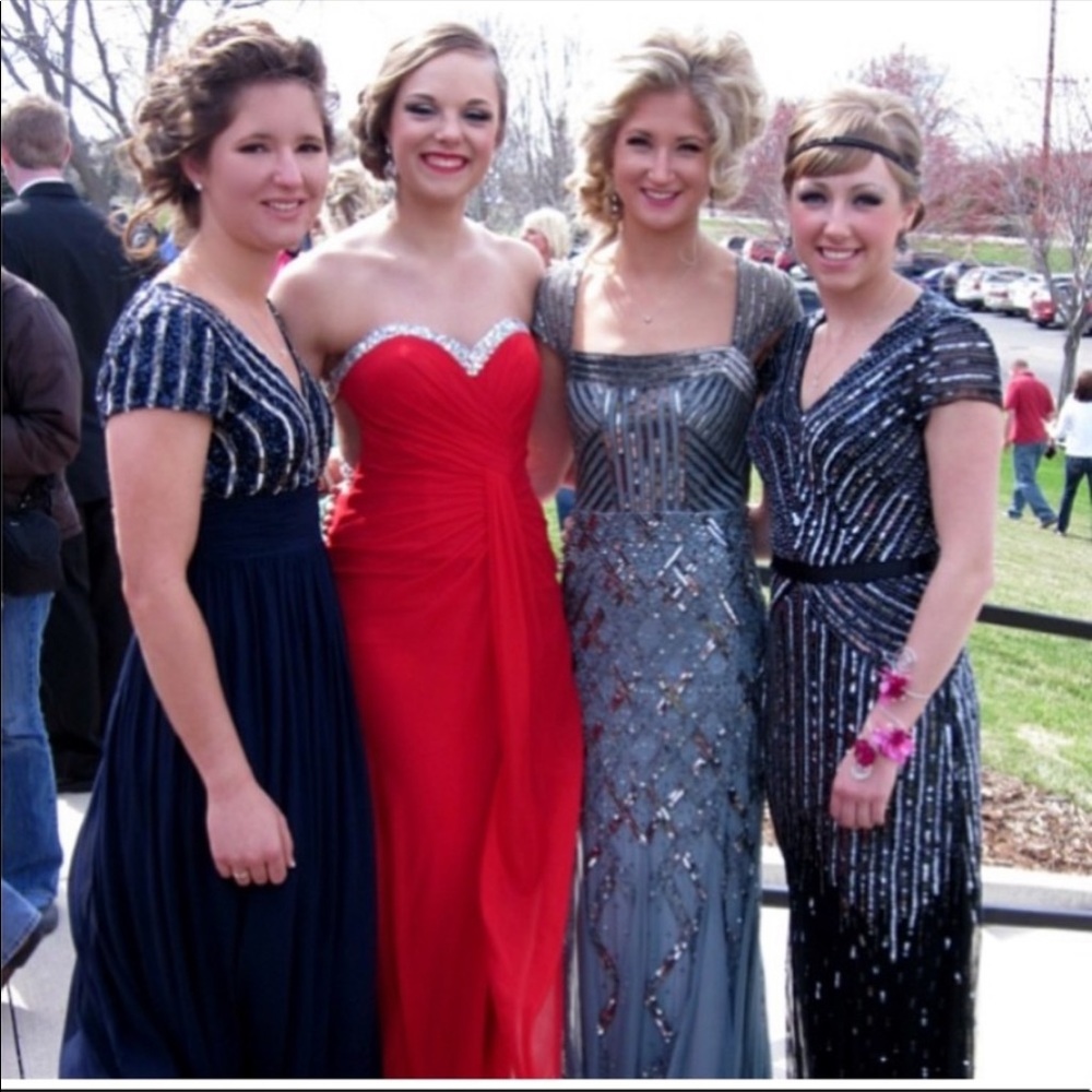 Adrianna Papell beaded capsleeve sweetheart neck long dress - Picture 10 of 16